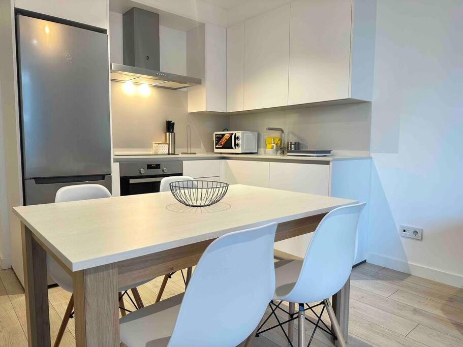 New Port, Free Parking Ybh6A Apartment Vigo Exterior photo